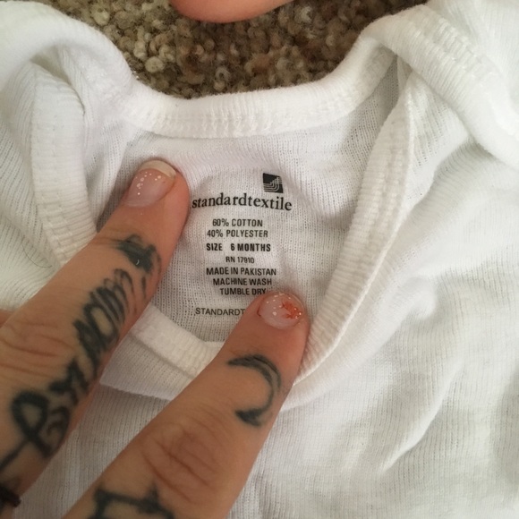 Girls clothes - Picture 3 of 8